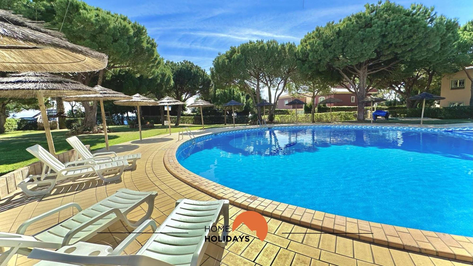 #272 Pedra Dos Bicos J By Holidays Apartamento